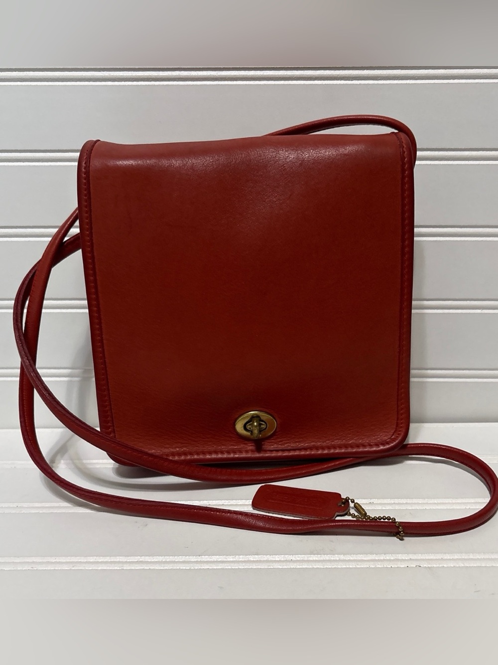 COACH Vintage Compact Pouch Red Leather Small Crossbody Shoulder Bag Made in USA